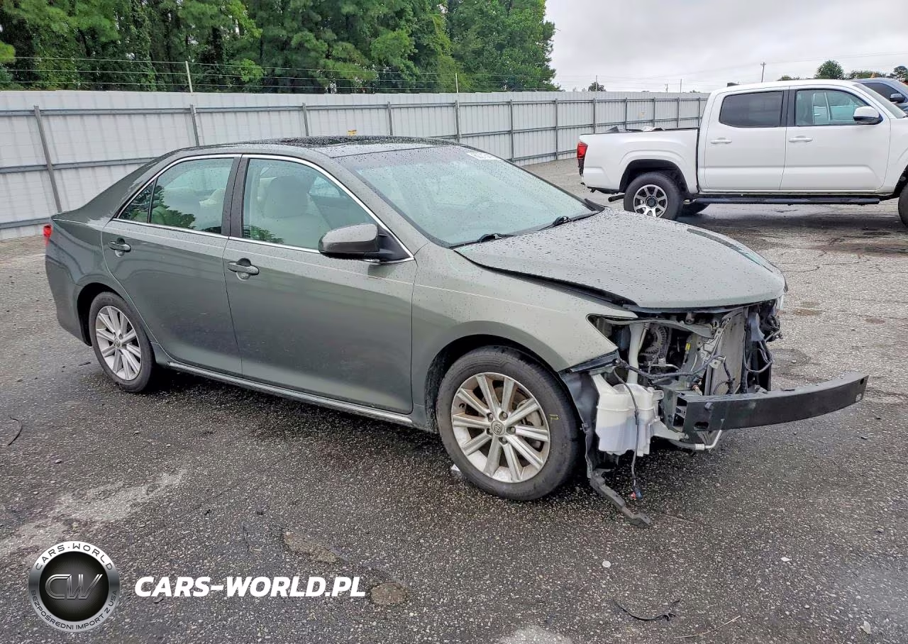 2012 Toyota Camry Xle VIN:4T4BF1FK8CR271392 - 4