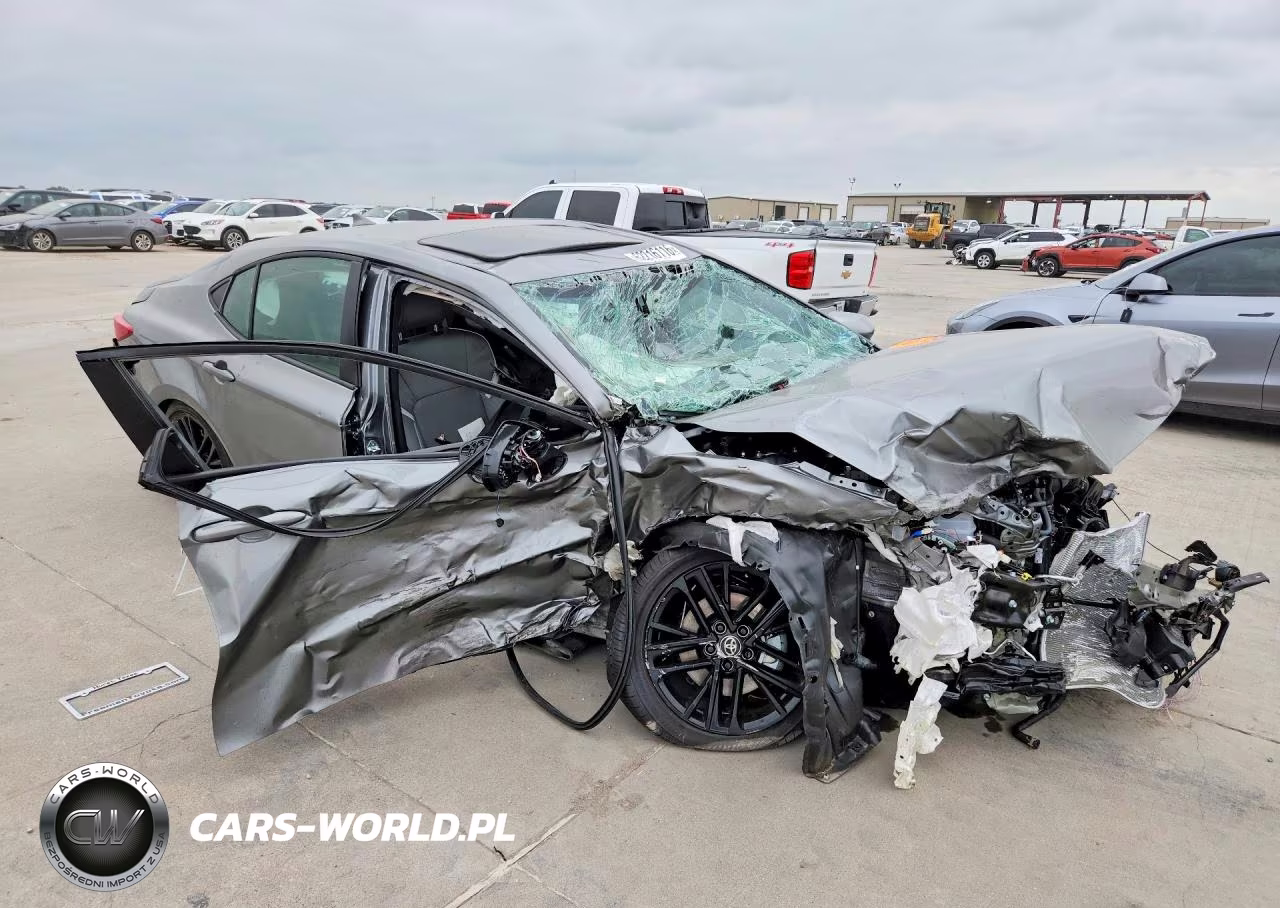 2026 Toyota Camry Se VIN:4T1DAACK7TU300029 - 4