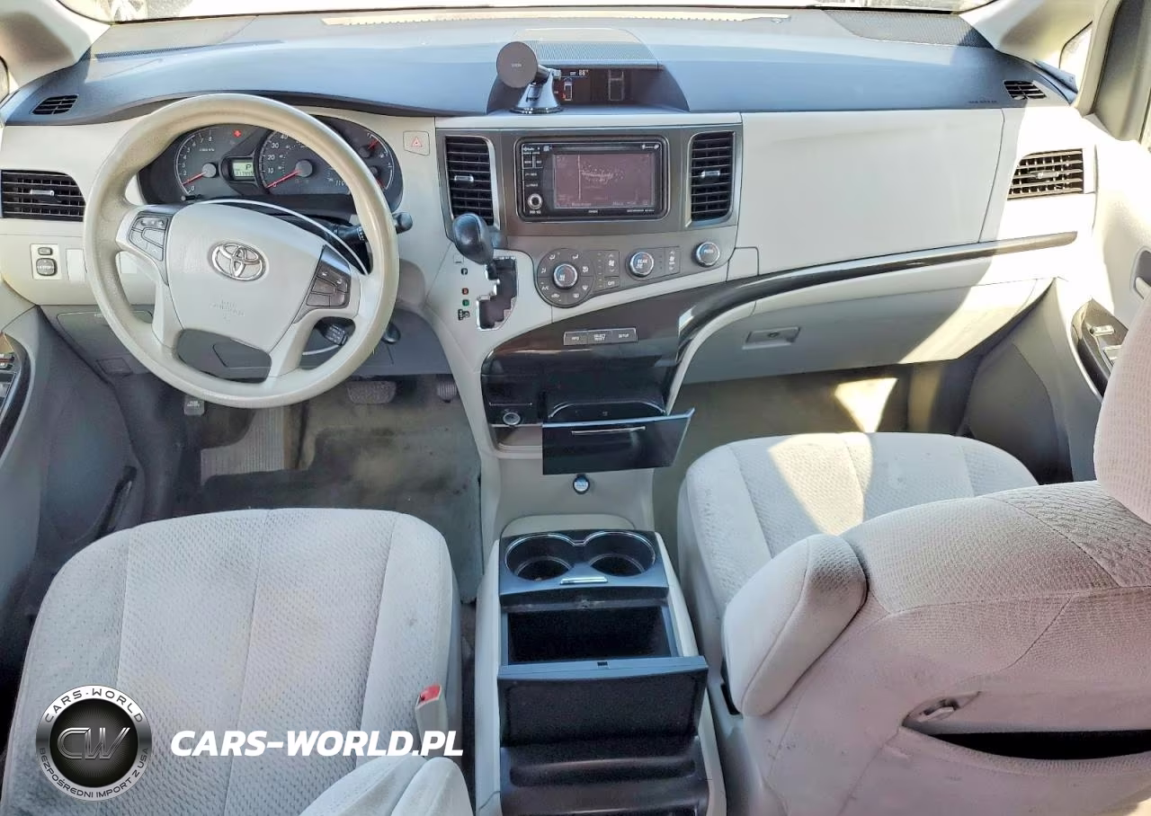 2012 Toyota Sienna Le VIN:5TDKK3DC6CS234461 - 8