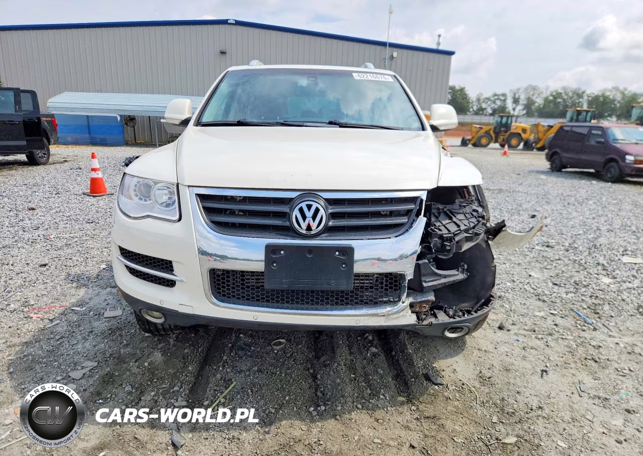 2010 Volkswagen Touareg V6 VIN:WVGBF7A92AD002092 - 5