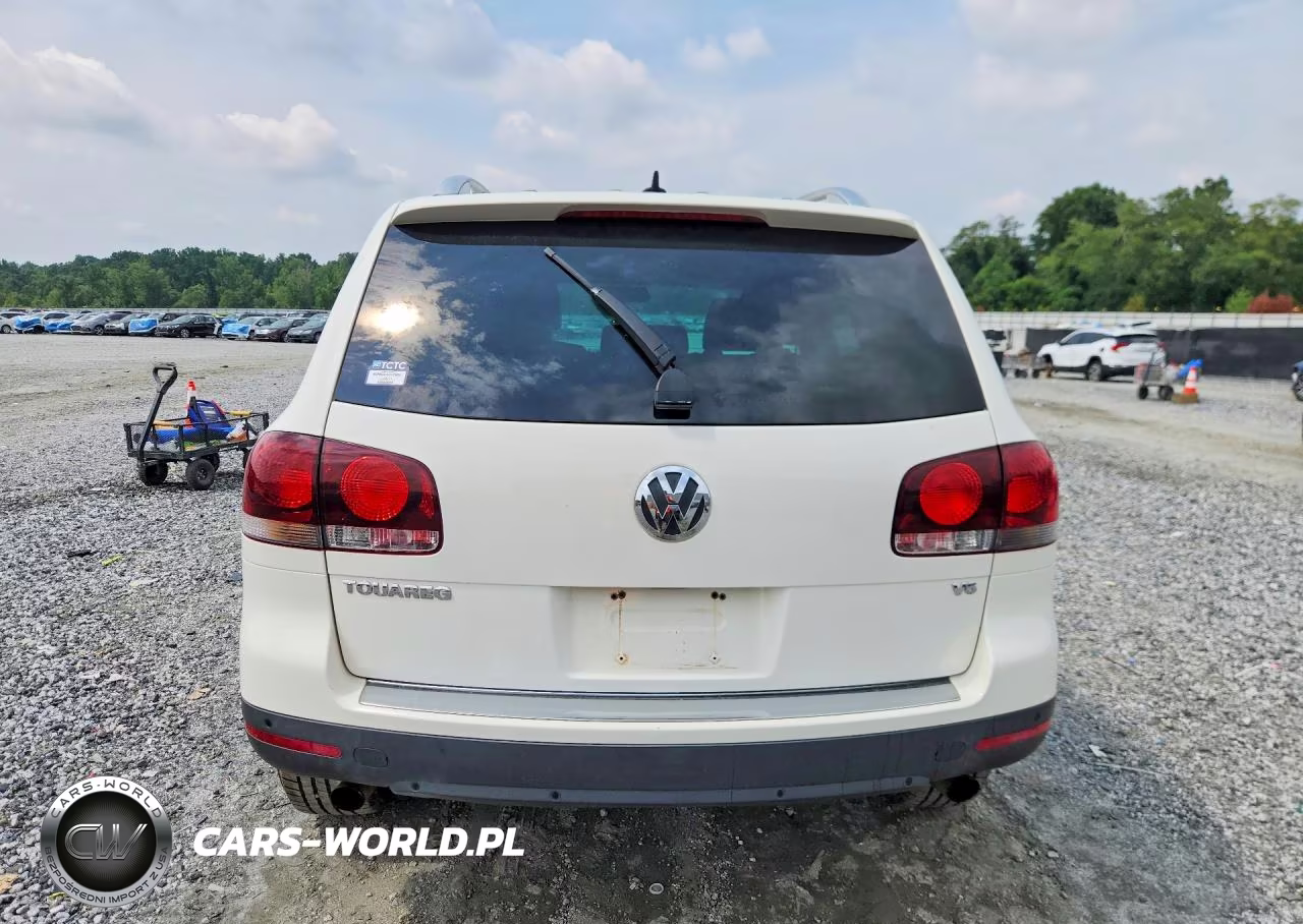 2010 Volkswagen Touareg V6 VIN:WVGBF7A92AD002092 - 6