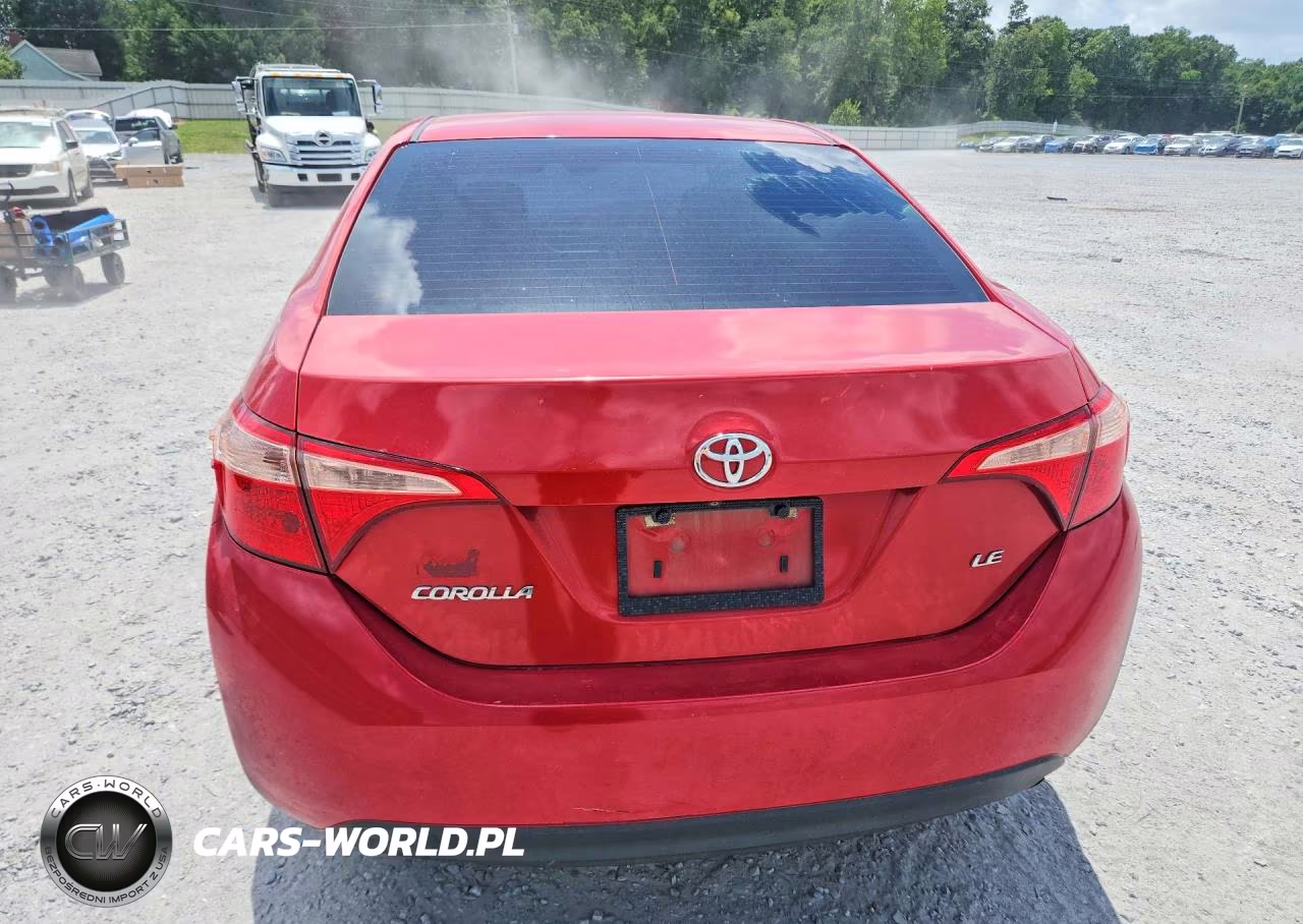 2018 Toyota Corolla Le VIN:5YFBURHE6JP855293 - 6