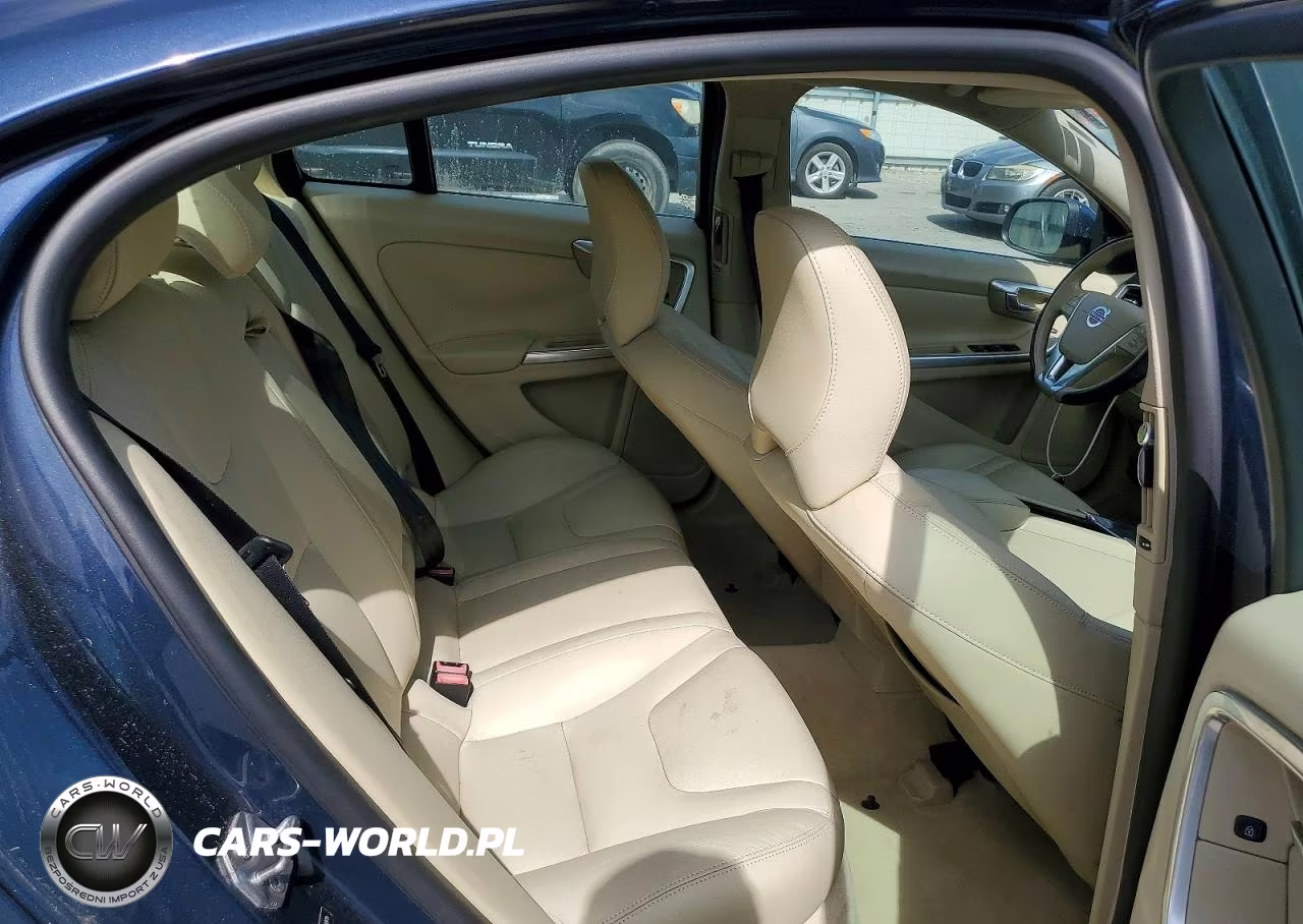 2015 Volvo S60 Platinum VIN:YV140MFM9F2354979 - 10