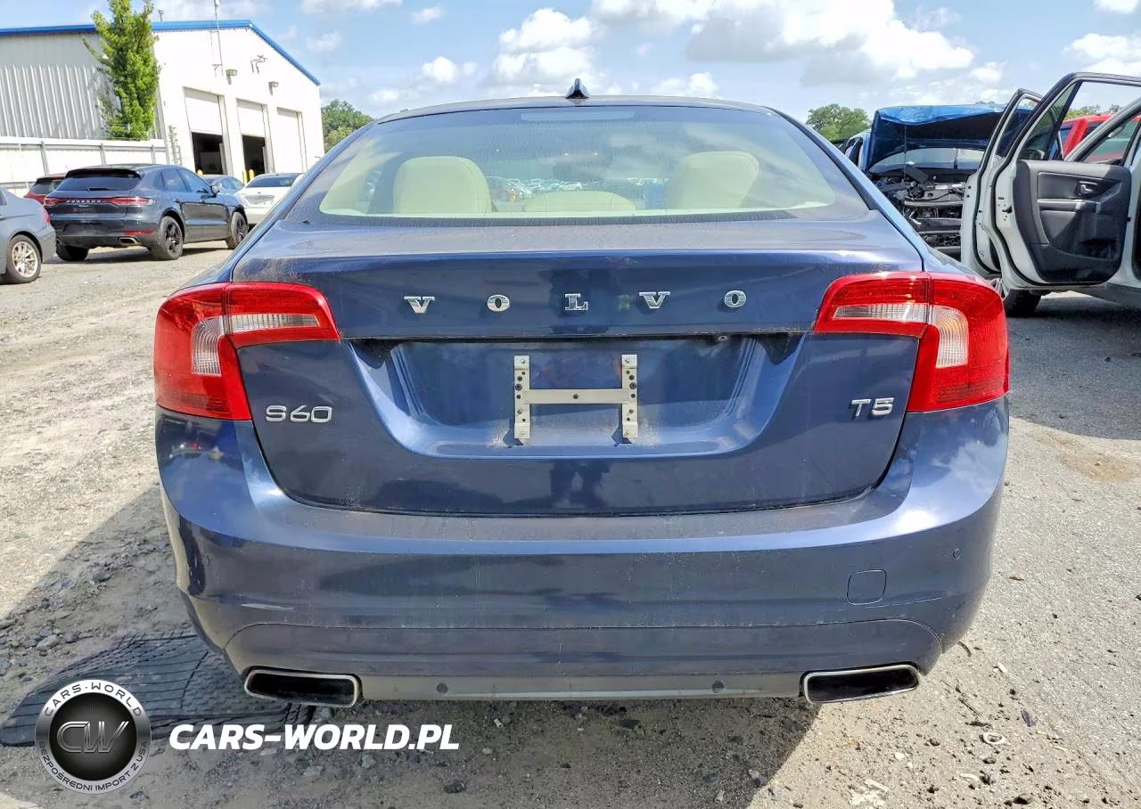 2015 Volvo S60 Platinum VIN:YV140MFM9F2354979 - 6