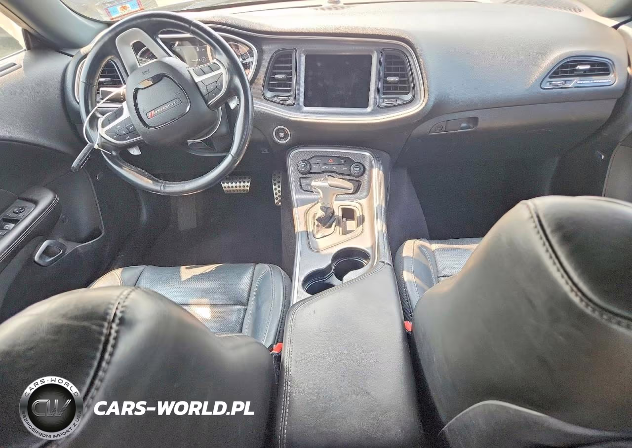 2018 Dodge Challenger Gt VIN:2C3CDZGG0JH323006 - 8