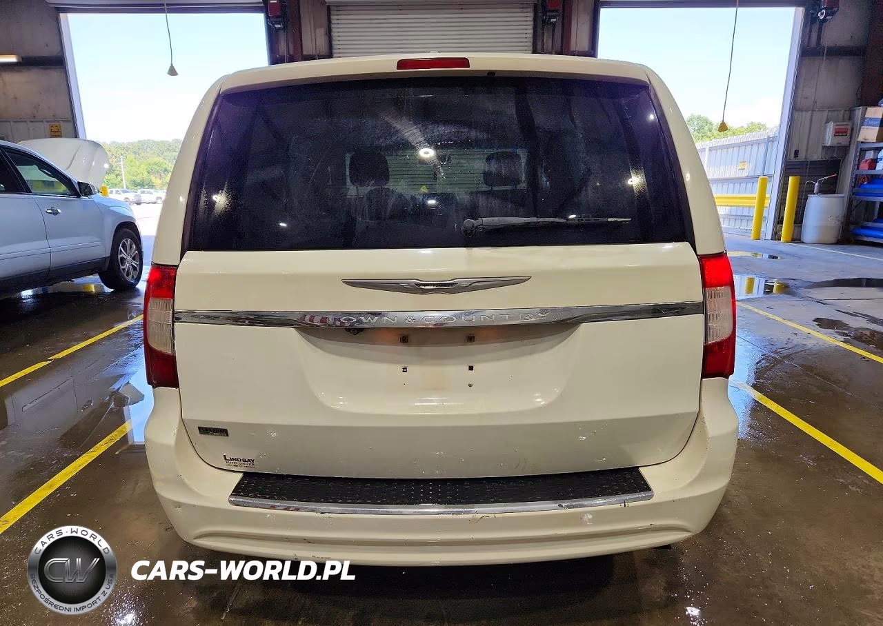 2011 Chrysler Town & Country Touring VIN:2A4RR5DG3BR770911 - 6