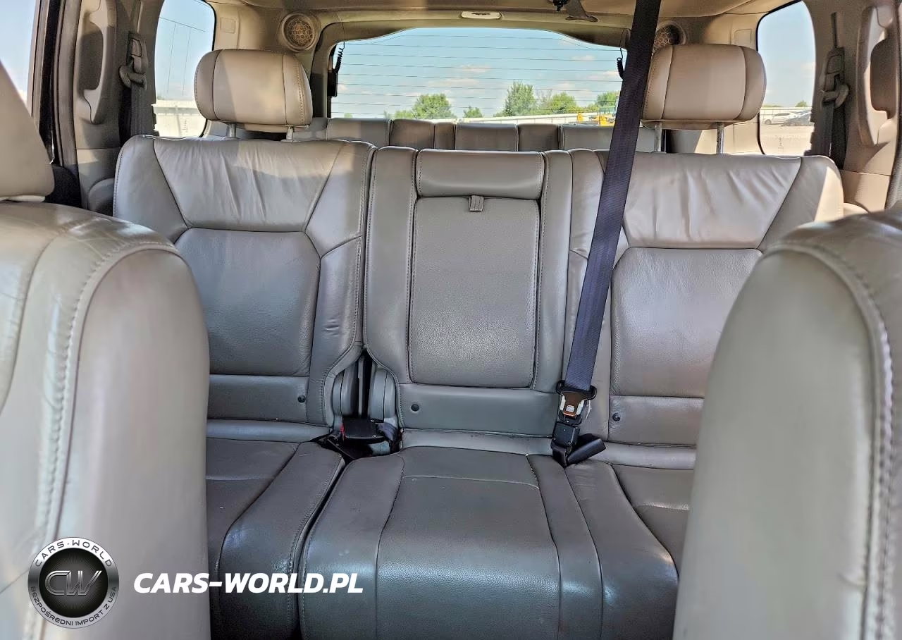 2011 Honda Pilot Touring VIN:5FNYF4H97BB101827 - 10