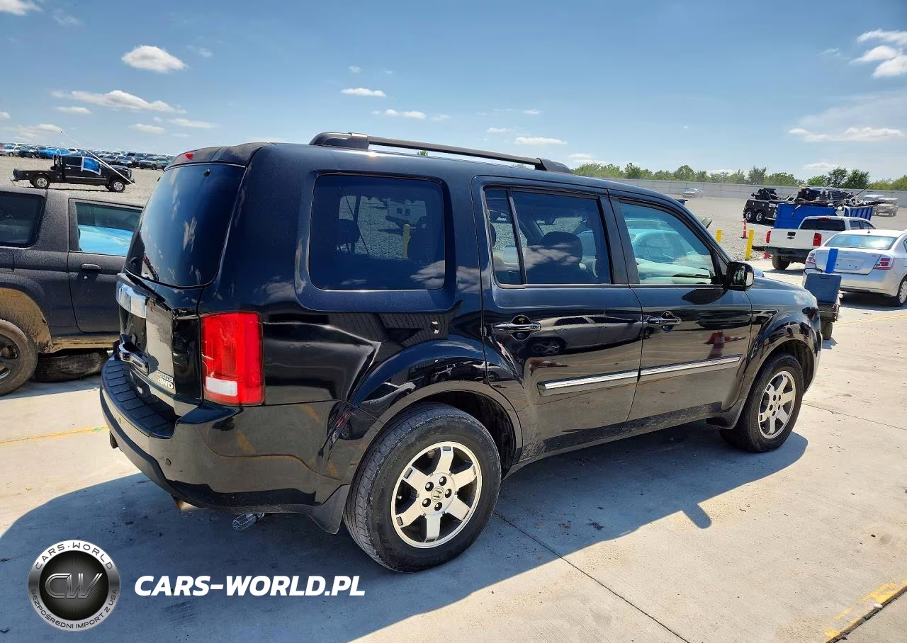 2011 Honda Pilot Touring VIN:5FNYF4H97BB101827 - 3