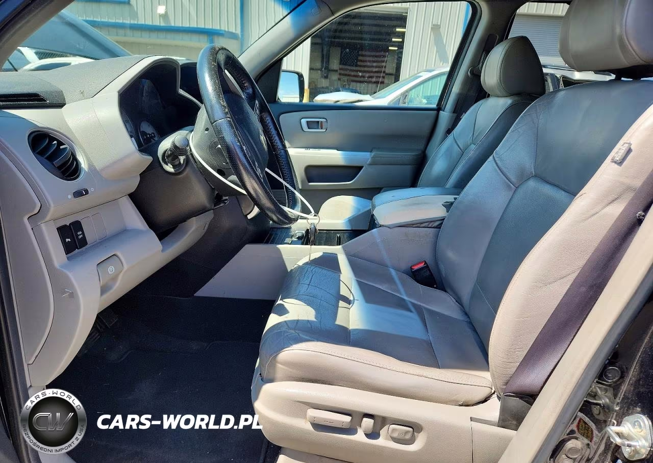 2011 Honda Pilot Touring VIN:5FNYF4H97BB101827 - 7