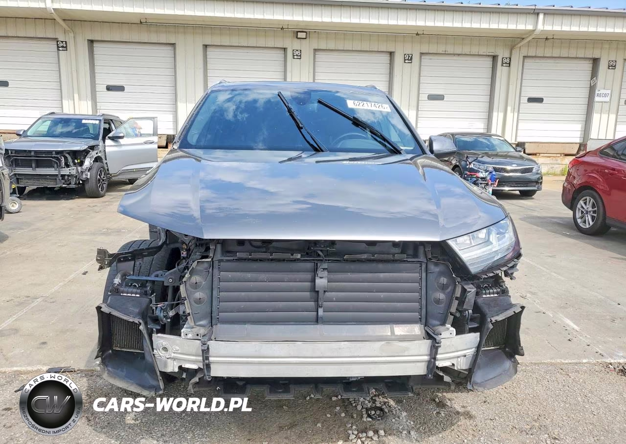 2019 Audi Q7 Premium Plus VIN:WA1LAAF79KD002873 - 5
