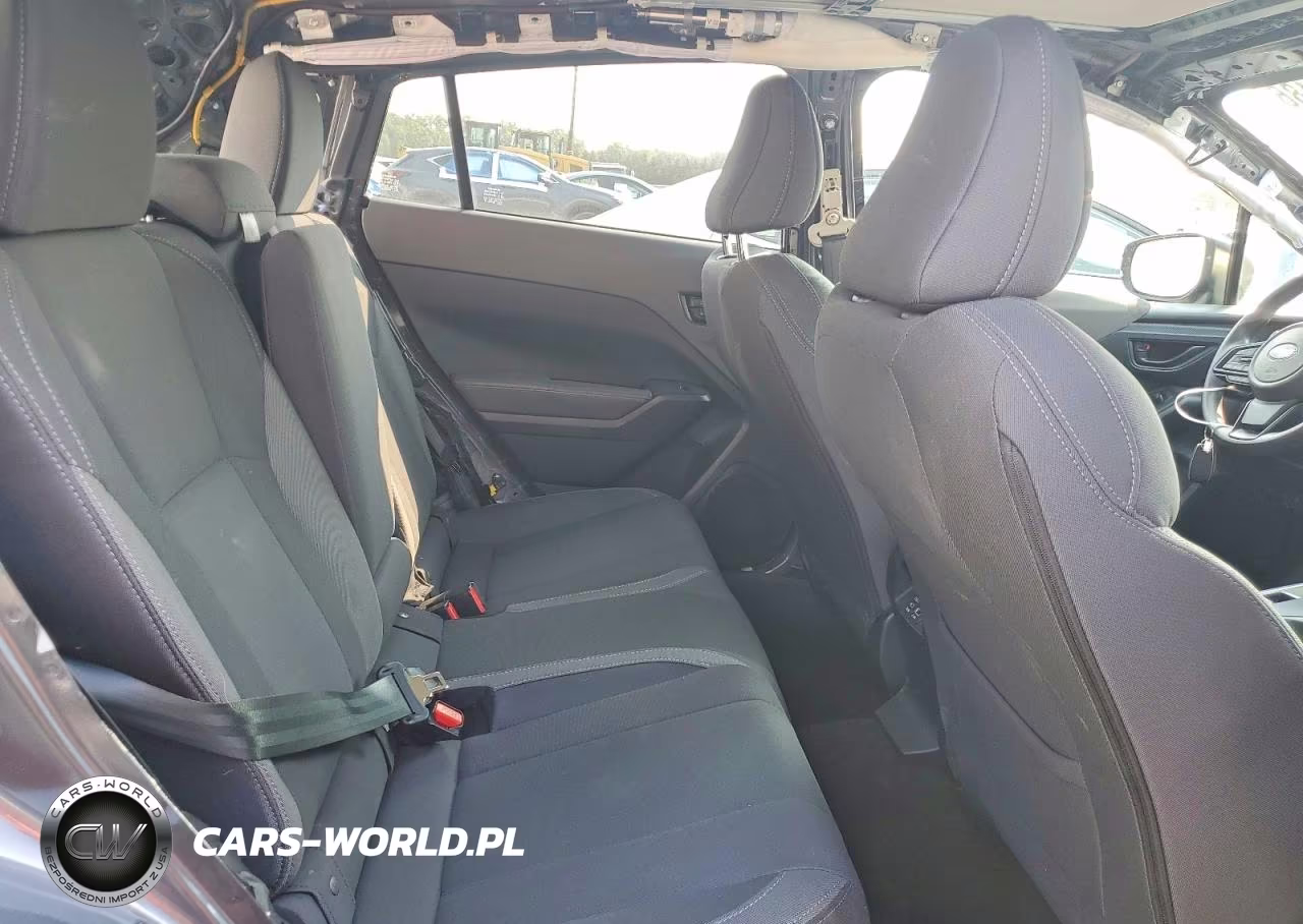 2025 Subaru Crosstrek Premium VIN:JF2GUHDC1S8281317 - 10
