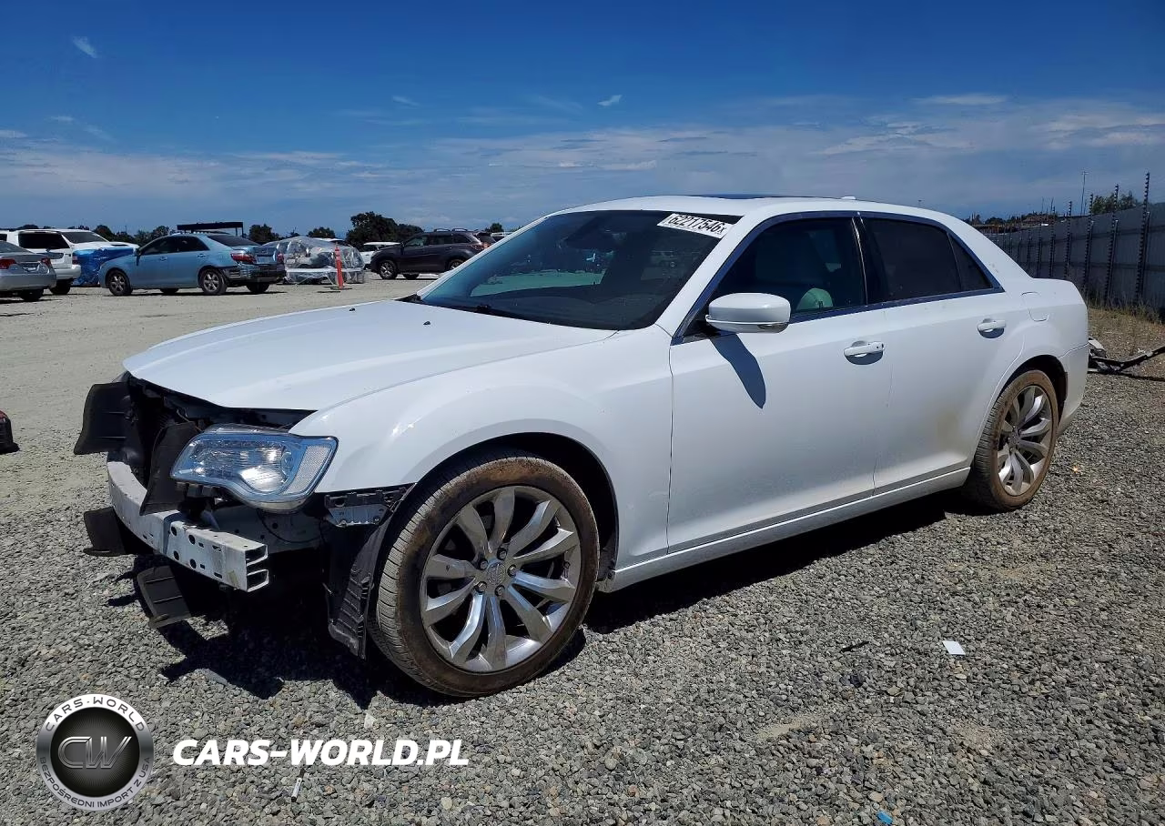 2016 Chrysler 300 Limited – zdjęcie 1 z 13