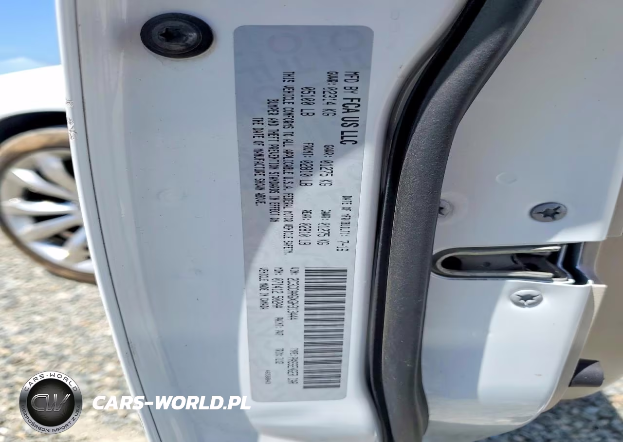 2016 Chrysler 300 Limited VIN:2C3CCAAGXGH313444 - 13