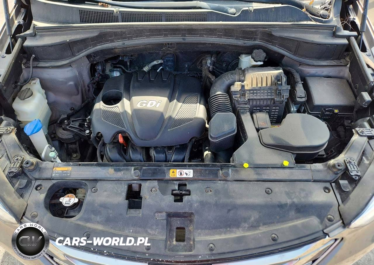 2016 Hyundai Santa Fe Sport 2.4L VIN:5XYZUDLB2GG357670 - 11