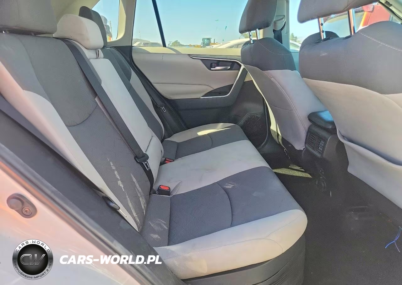 2020 Toyota Rav4 Hybrid Xle VIN:2T3RWRFV7LW064386 - 11