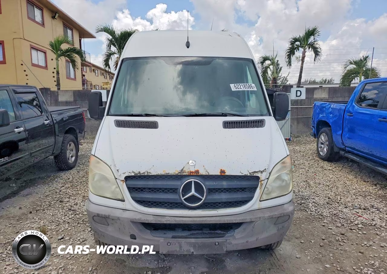 2012 Mercedes-Benz Sprinter 2500 VIN:WD3PE7CC7C5653151 - 5