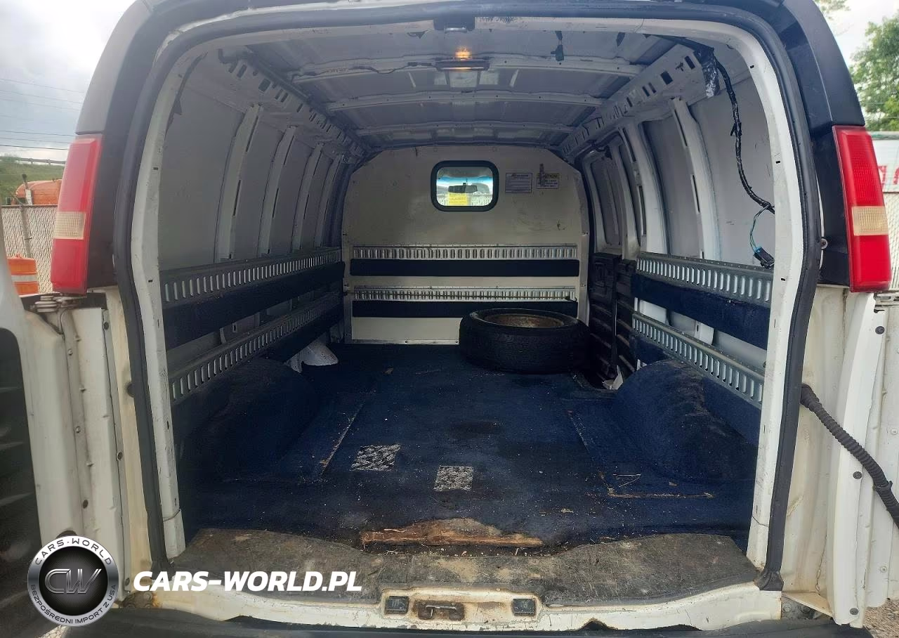 2012 Chevrolet Express G1500 VIN:1GCSGAFX1C1115185 - 10