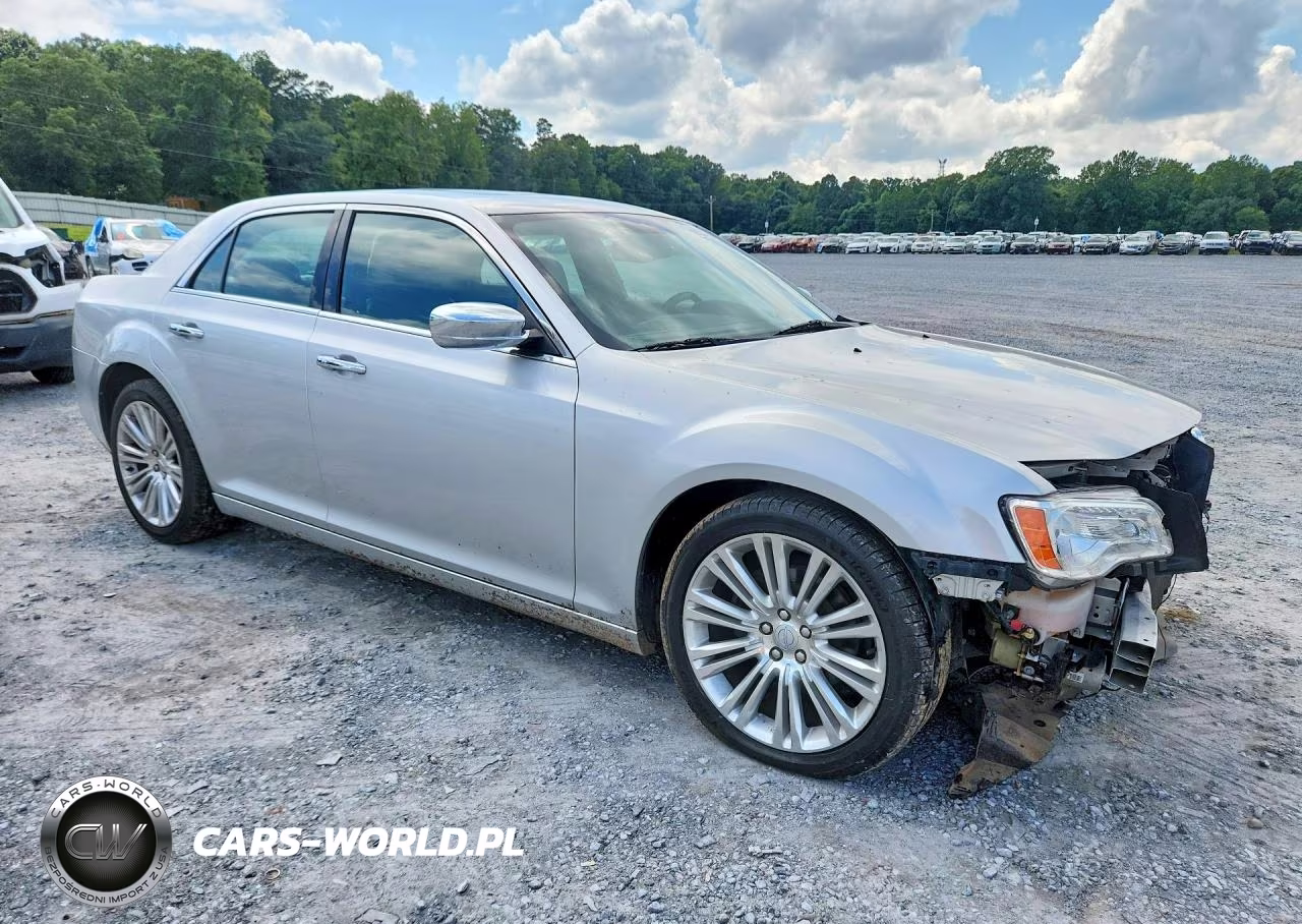 2012 Chrysler 300 Limited VIN:2C3CCACG0CH139004 - 4