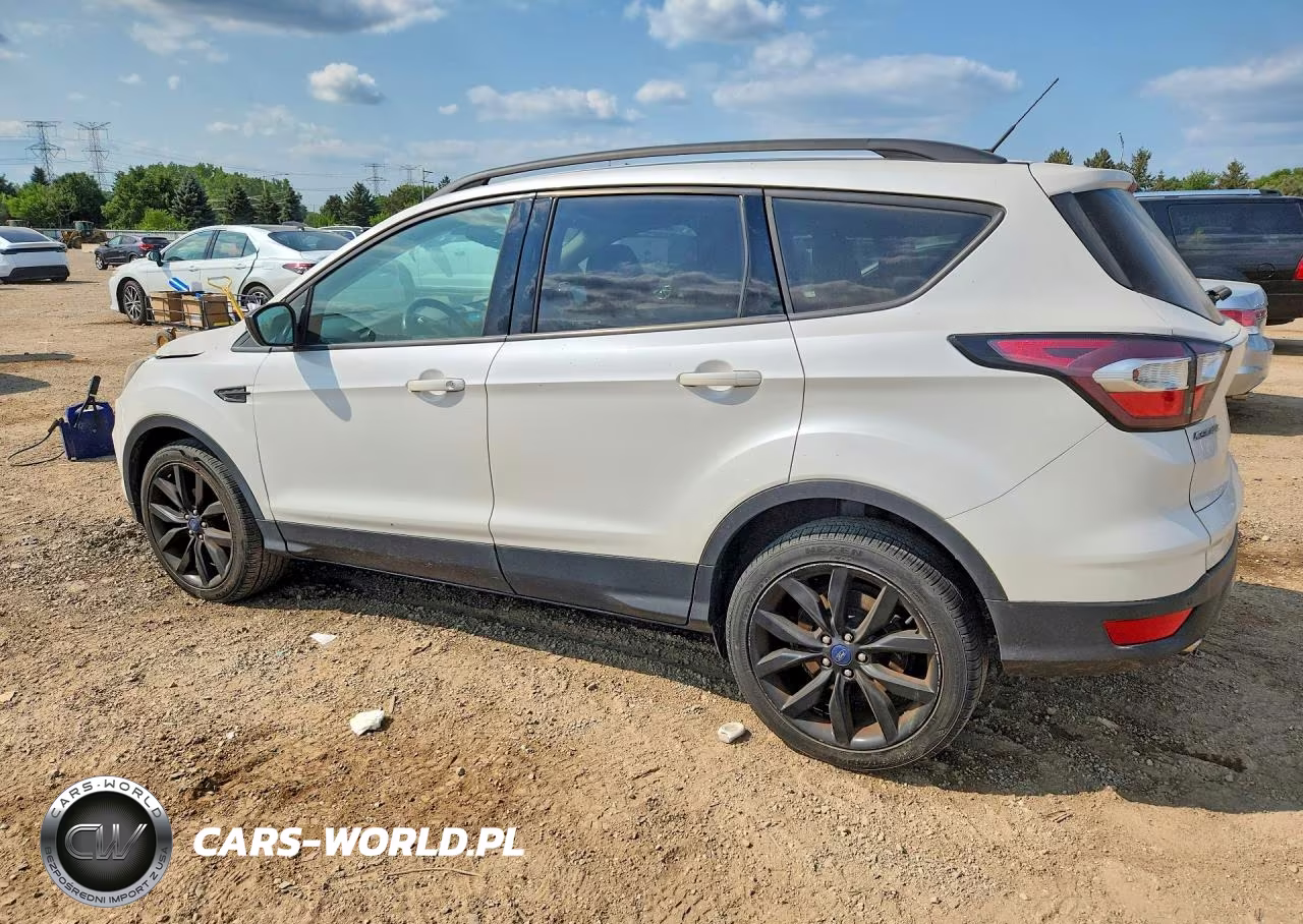 2017 Ford Escape Se VIN:1FMCU0GD3HUE88130 - 2