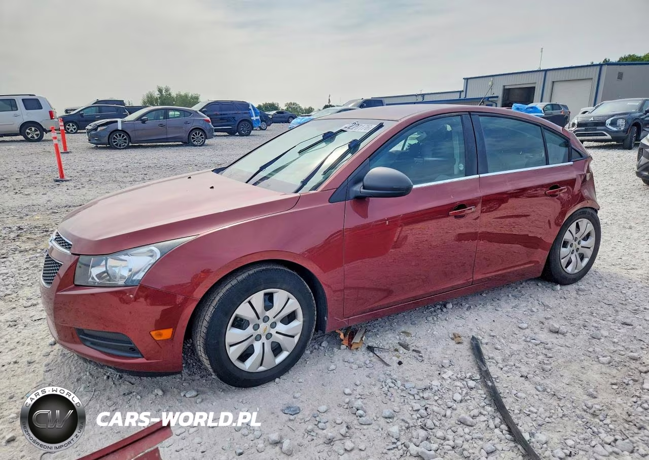 2012 Chevrolet Cruze Ls – zdjęcie 1 z 13