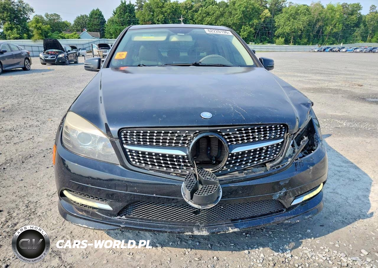 2011 Mercedes-Benz C 300 VIN:WDDGF5EB2BF638762 - 5
