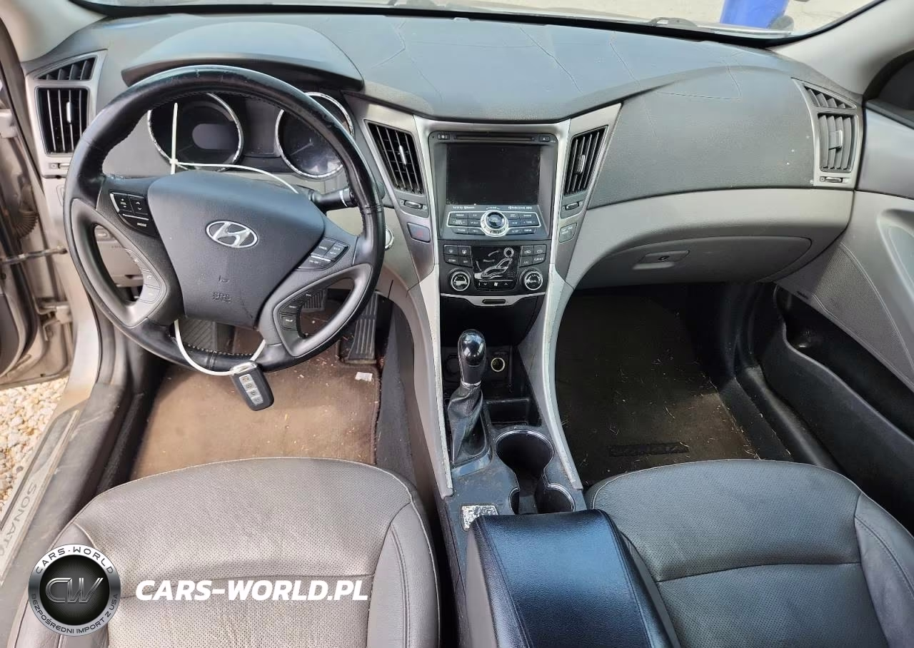 2013 Hyundai Sonata Hybrid VIN:KMHEC4A47DA083251 - 8