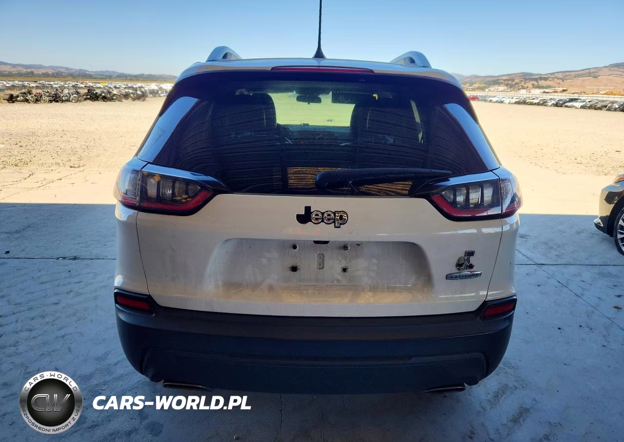 2019 Jeep Cherokee Latitude Plus VIN:1C4PJLLN0KD209691 - 6