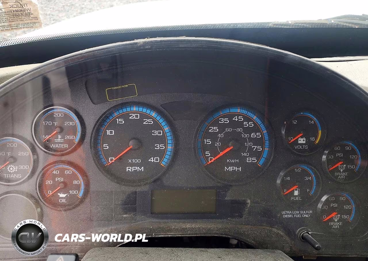 2011 International 4300 Box Truck VIN:1HTJTSKL8BH339367 - 9