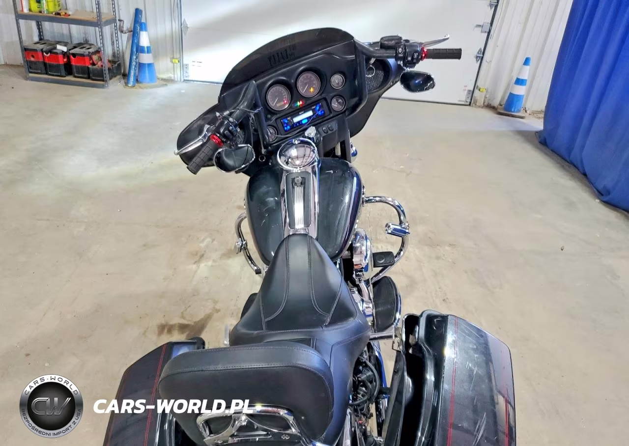 2008 Harley-Davidson Flhtcui VIN:1HD1FC41X8Y692495 - 6
