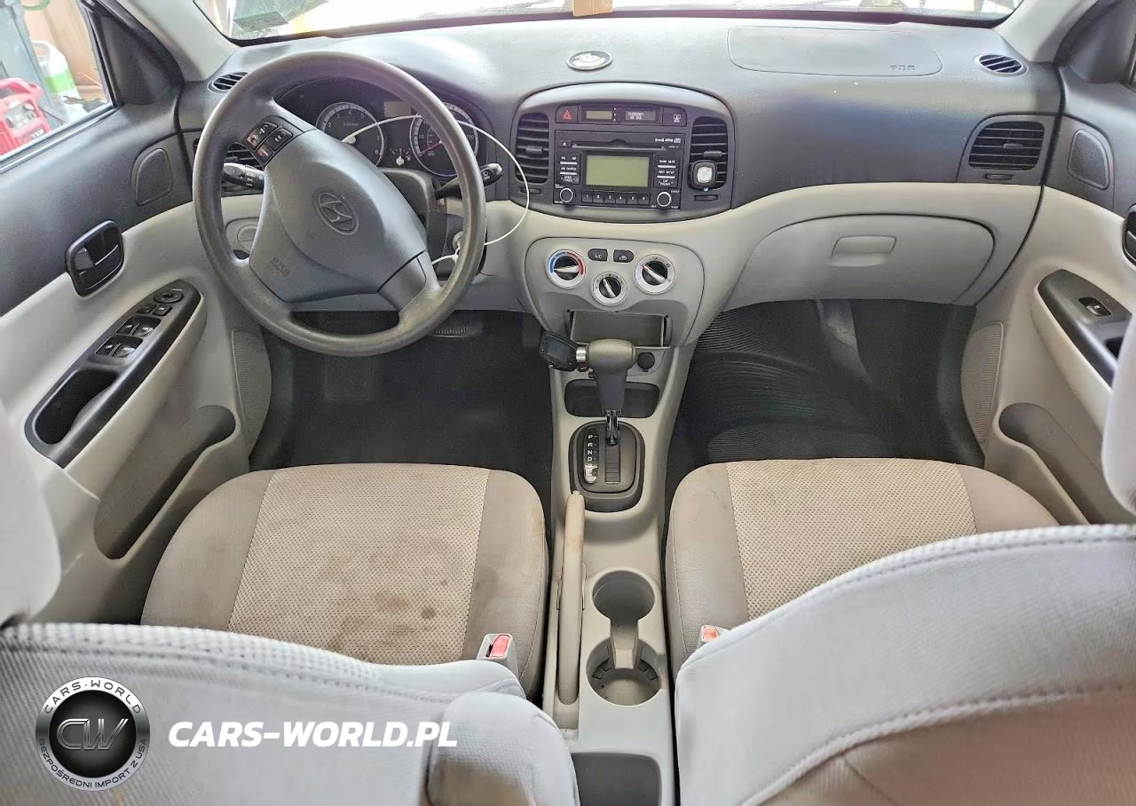 2009 Hyundai Accent Gls VIN:KMHCN46C49U333083 - 8