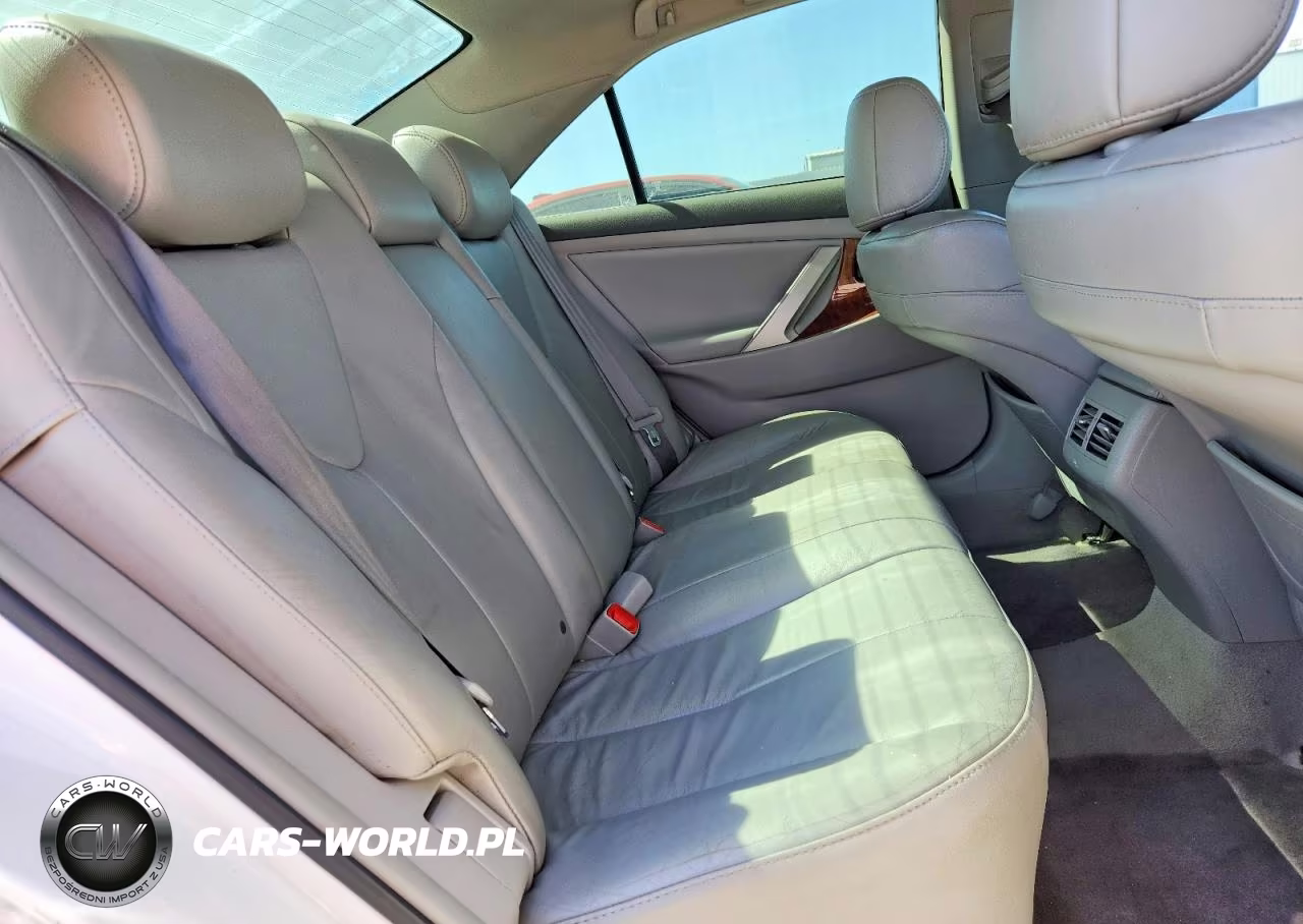 2011 Toyota Camry Le V6 VIN:4T1BK3EK2BU613209 - 10