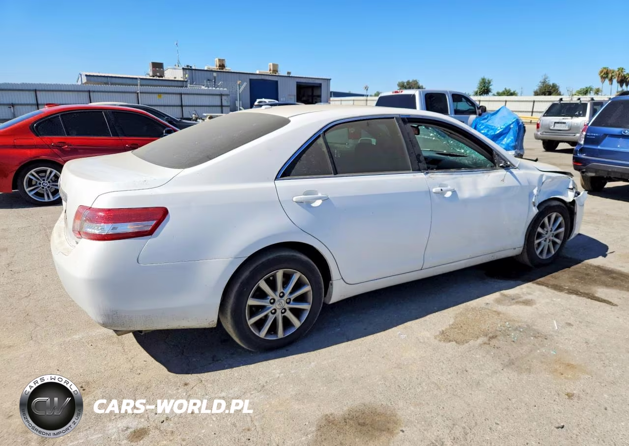 2011 Toyota Camry Le V6 VIN:4T1BK3EK2BU613209 - 3