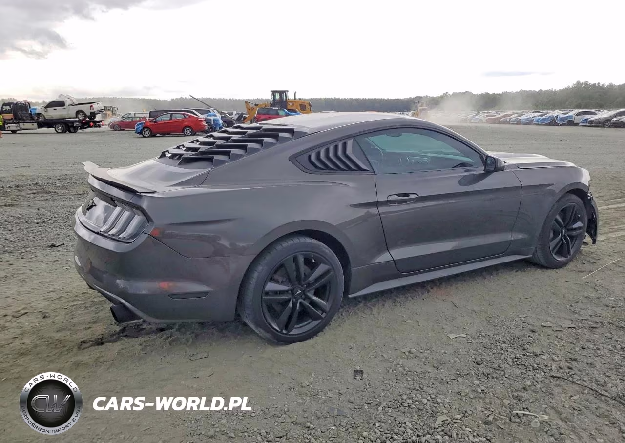 2016 Ford Mustang VIN:1FA6P8TH3G5326738 - 3