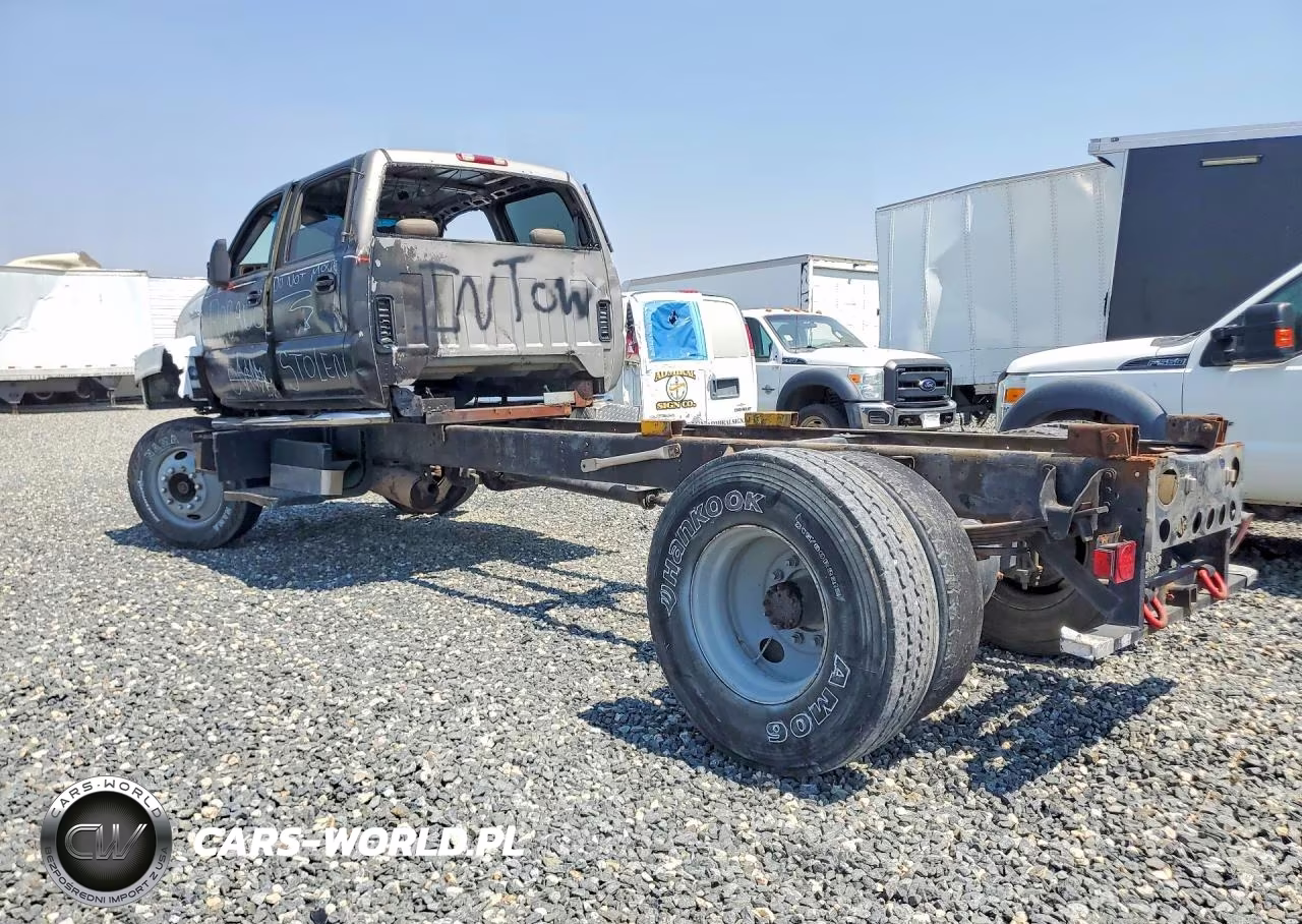 2002 Chevrolet Silverado K3500 VIN:1GCJK33192F132484 - 2