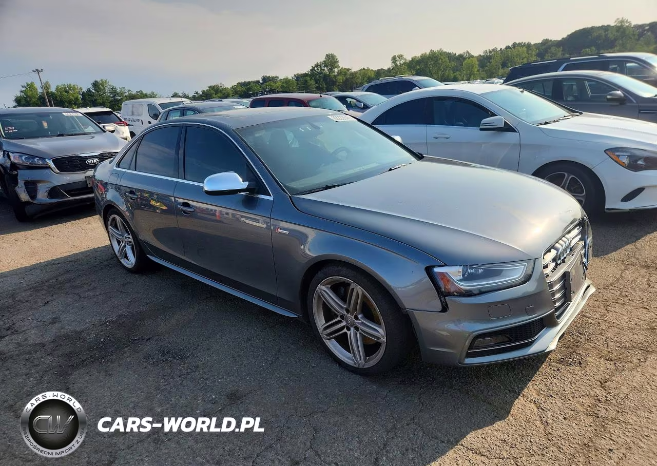 2013 Audi S4 Prestige VIN:WAUKGAFL1DA070079 - 4