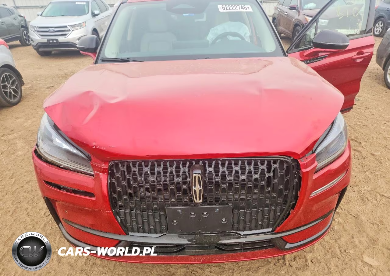 2025 Lincoln Corsair Premiere VIN:5LMCJ1DA8SUL14499 - 11