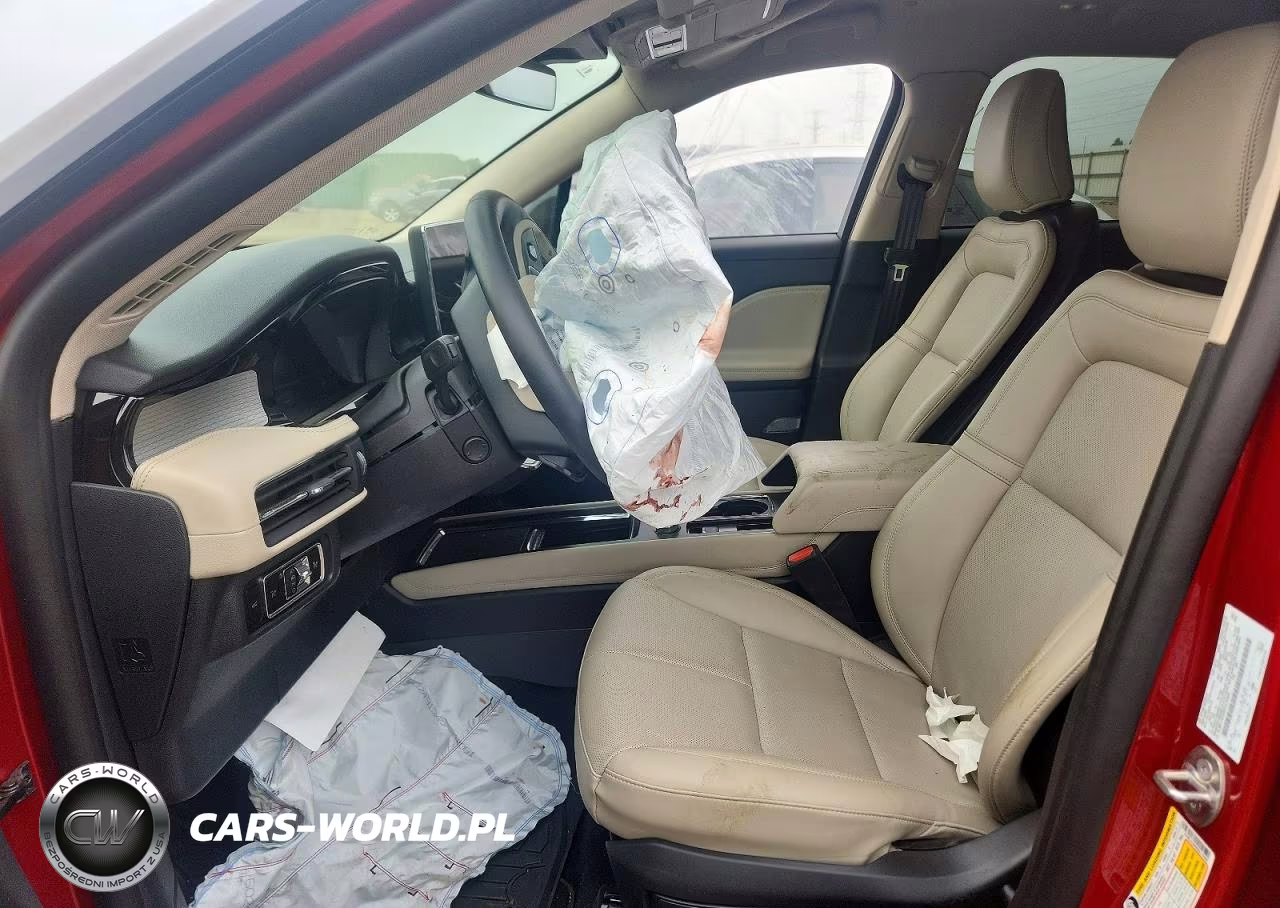 2025 Lincoln Corsair Premiere VIN:5LMCJ1DA8SUL14499 - 7