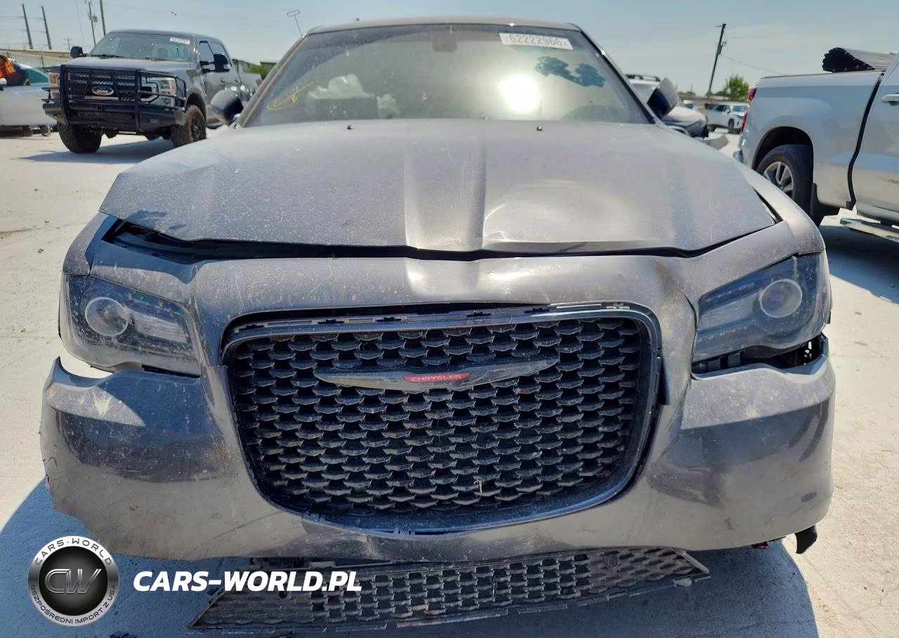 2023 Chrysler 300 S VIN:2C3CCABG5PH556058 - 5