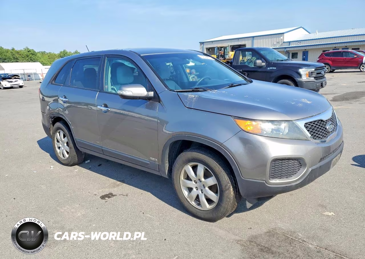 2012 Kia Sorento Lx VIN:5XYKTDA65CG188166 - 4