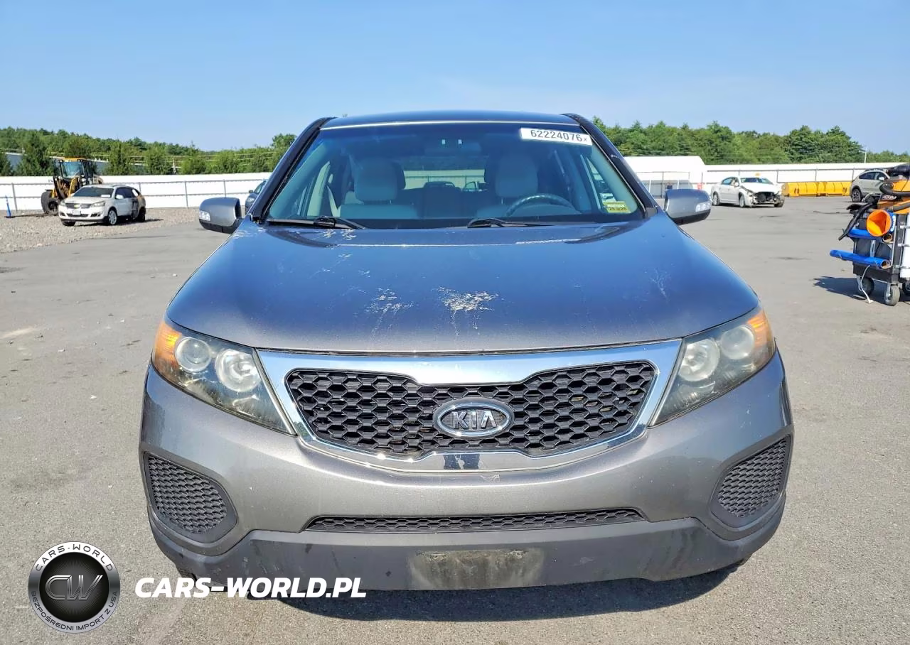 2012 Kia Sorento Lx VIN:5XYKTDA65CG188166 - 5