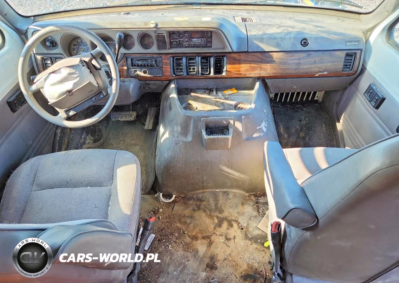 1997 Dodge Ram Wagon B3500 VIN:2B5WB35ZXVK557977 - 8