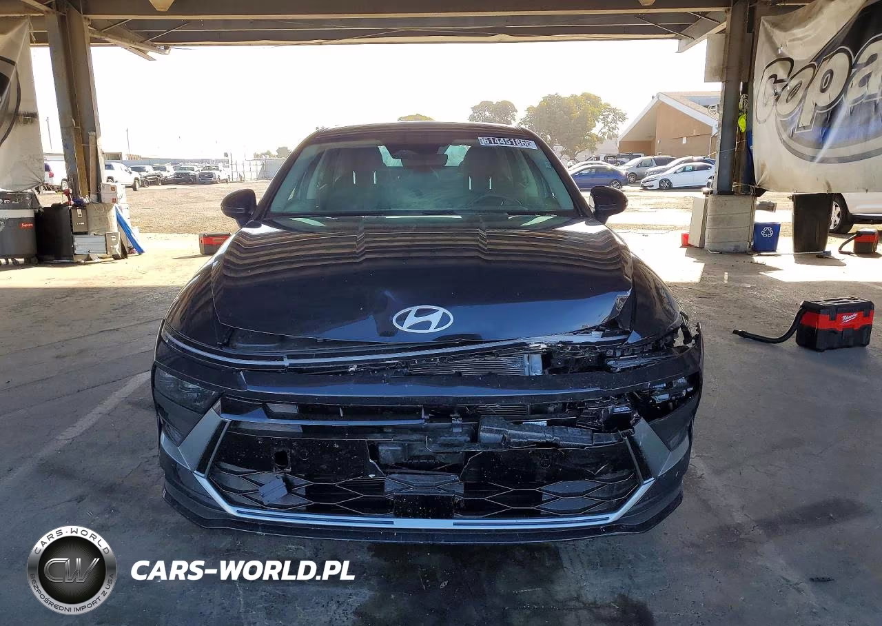 2026 Hyundai Sonata Hybrid Blue VIN:KMHL24JJ9TA155274 - 5