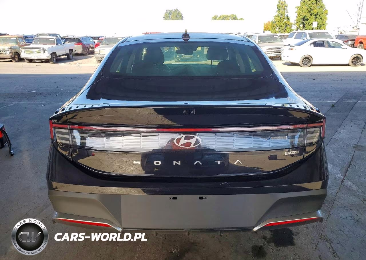 2026 Hyundai Sonata Hybrid Blue VIN:KMHL24JJ9TA155274 - 6