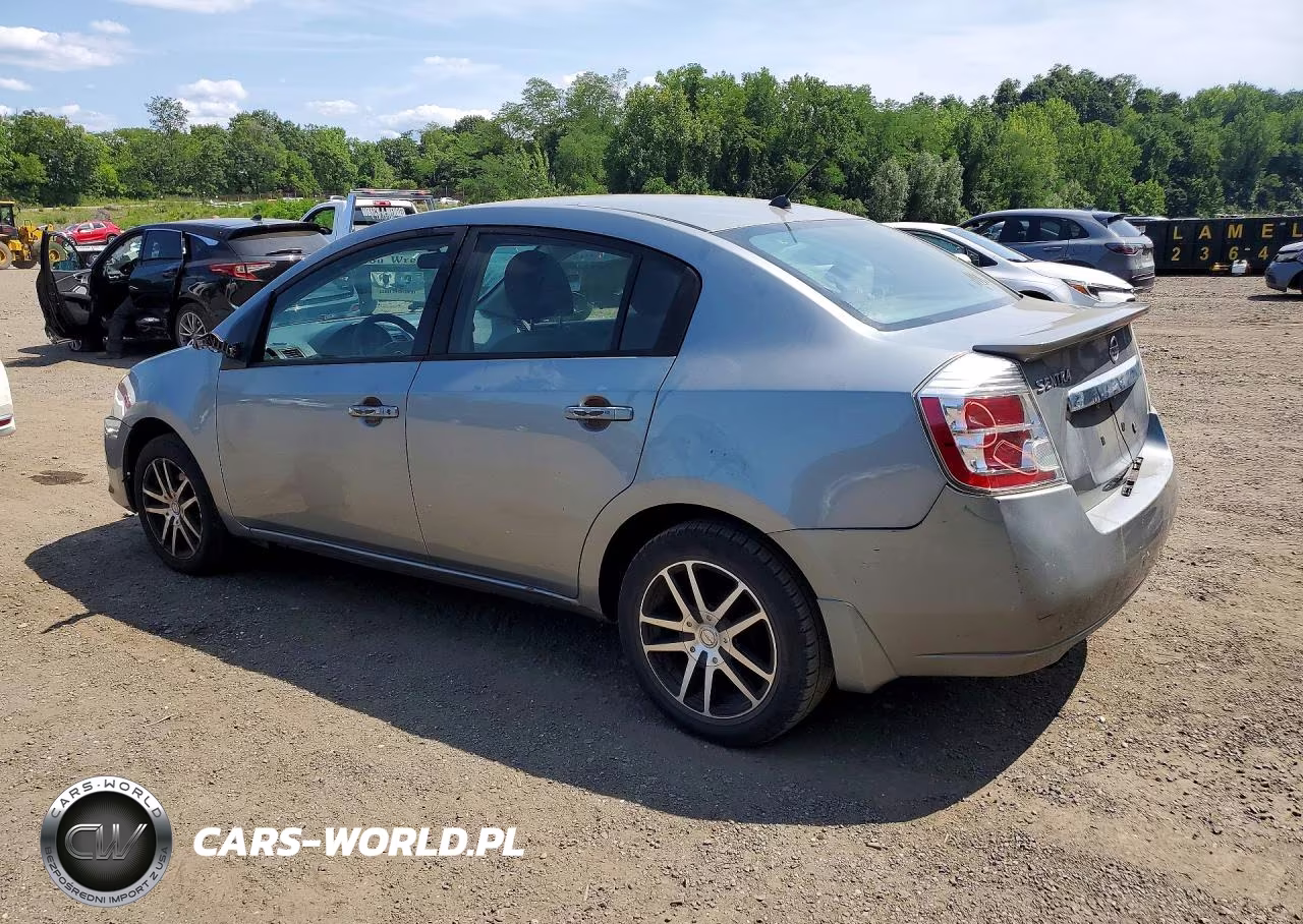 2011 Nissan Sentra 2.0 VIN:3N1AB6AP1BL624718 - 2