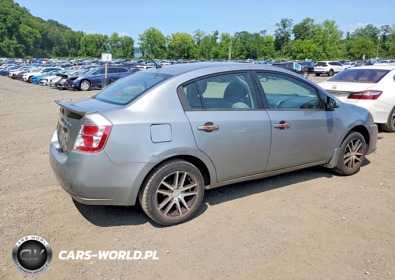 2011 Nissan Sentra 2.0 VIN:3N1AB6AP1BL624718 - 3