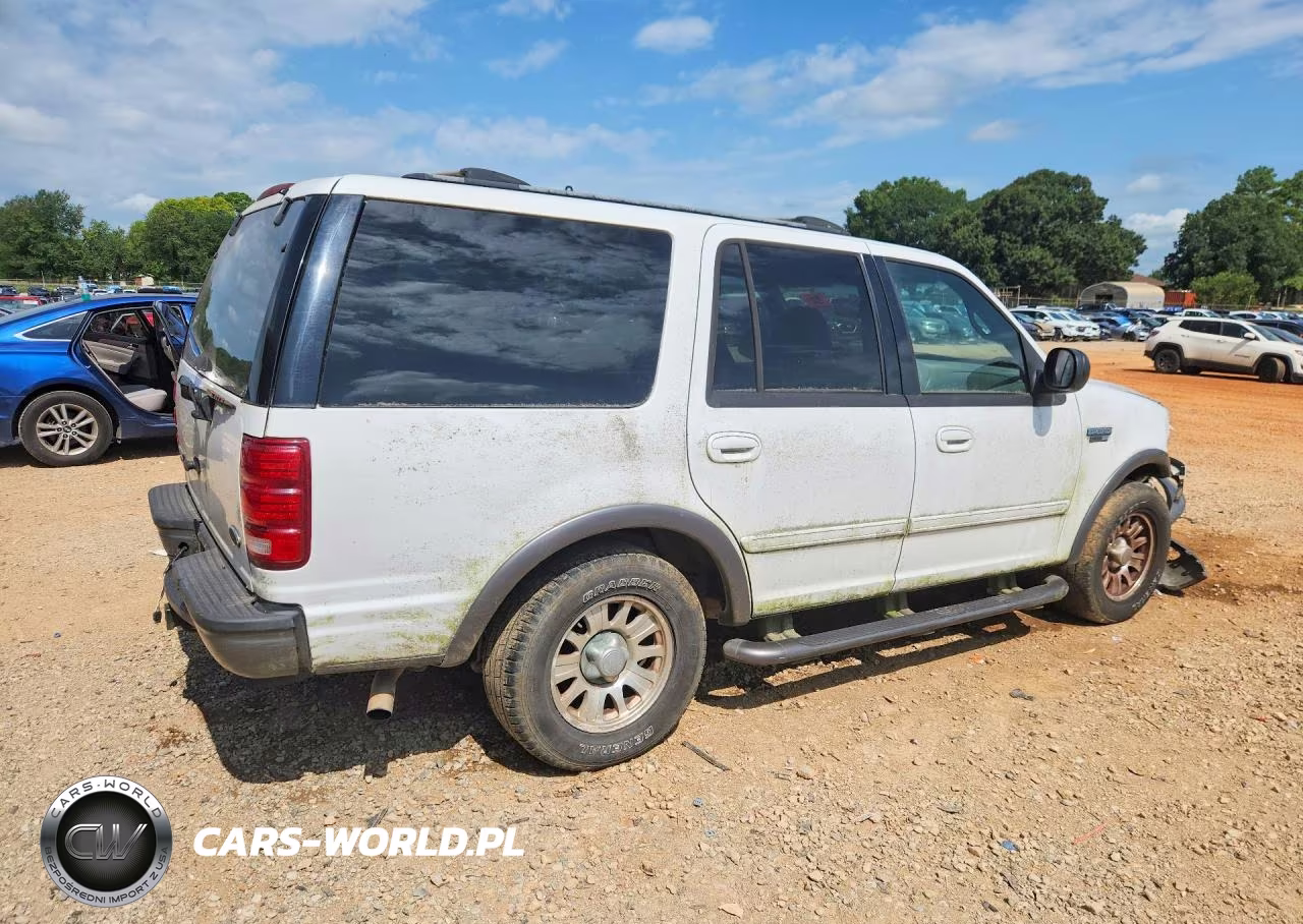 2001 Ford Expedition Xlt VIN:1FMRU15W61LA46944 - 3