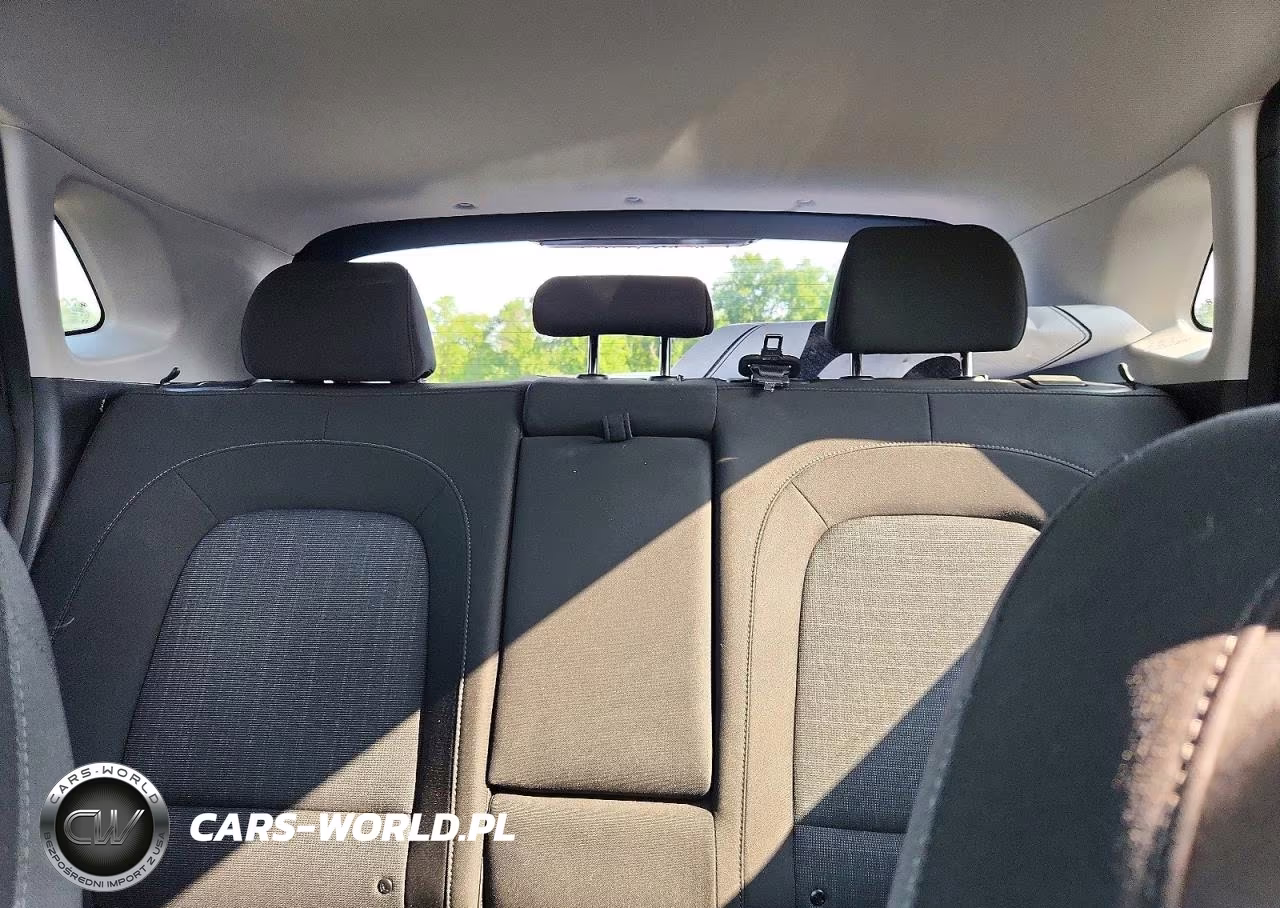 2022 Hyundai Kona Sel VIN:KM8K6CAB2NU762377 - 10