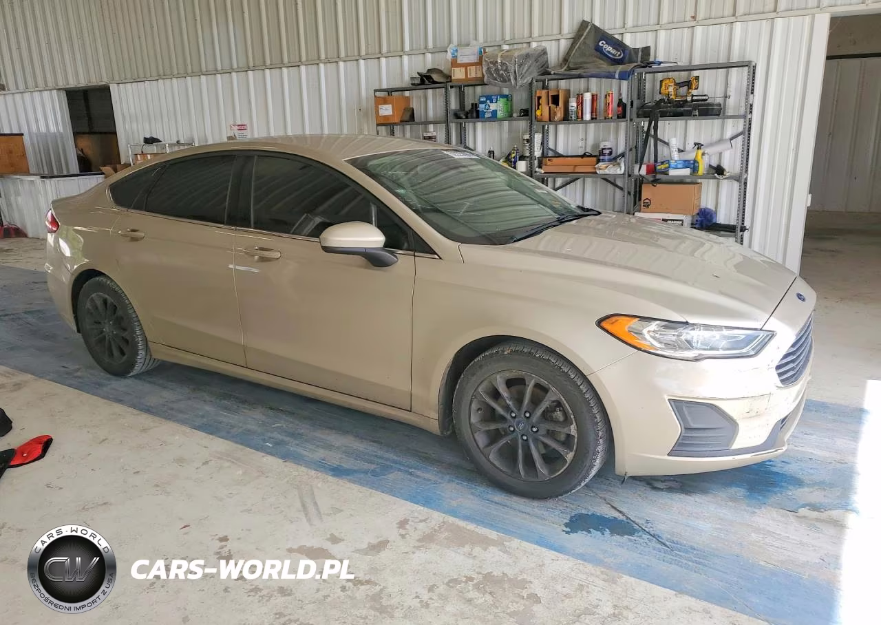 2019 Ford Fusion Se VIN:3FA6P0HD7KR203554 - 4