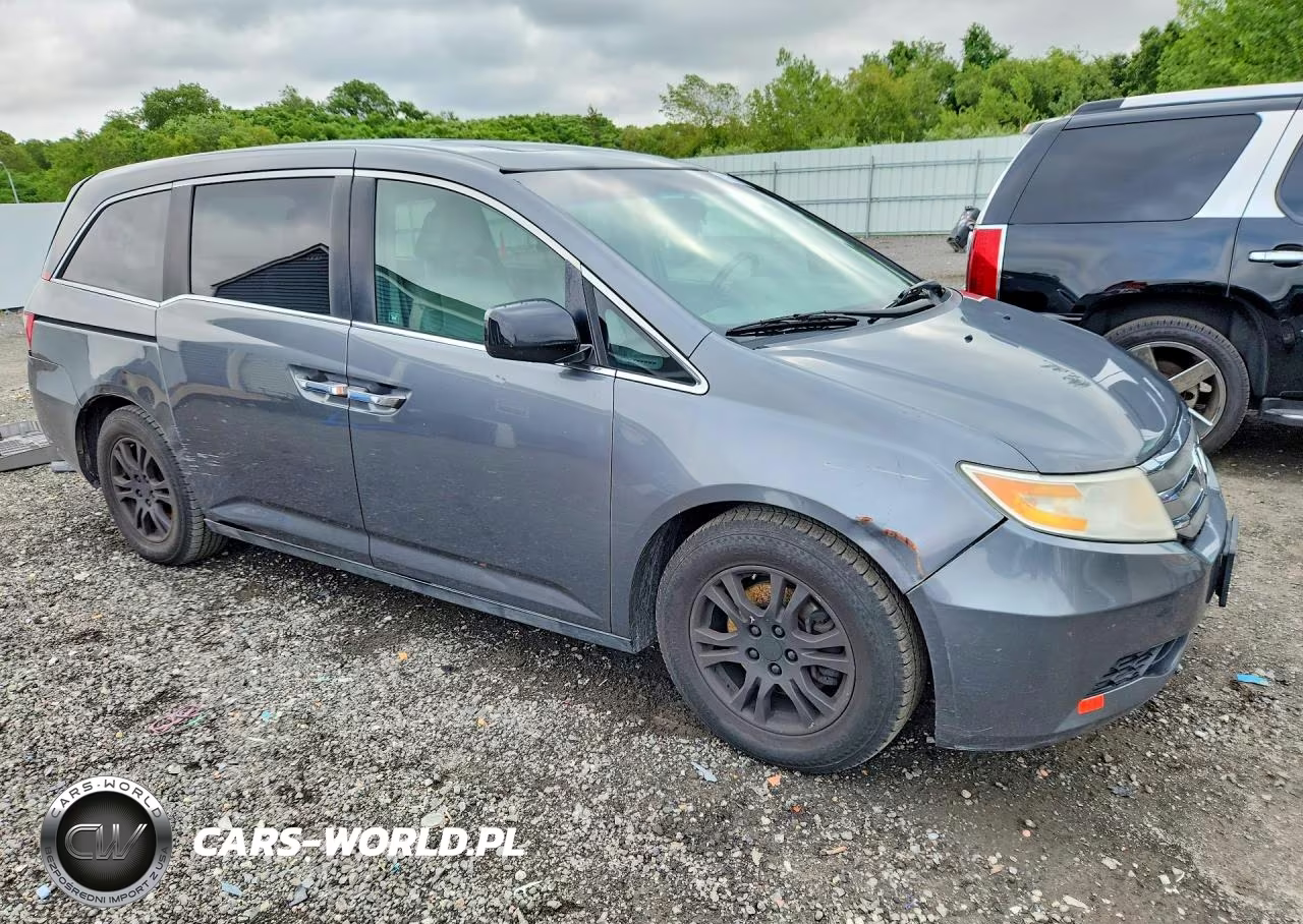 2011 Honda Odyssey Exl VIN:5FNRL5H62BB074349 - 4