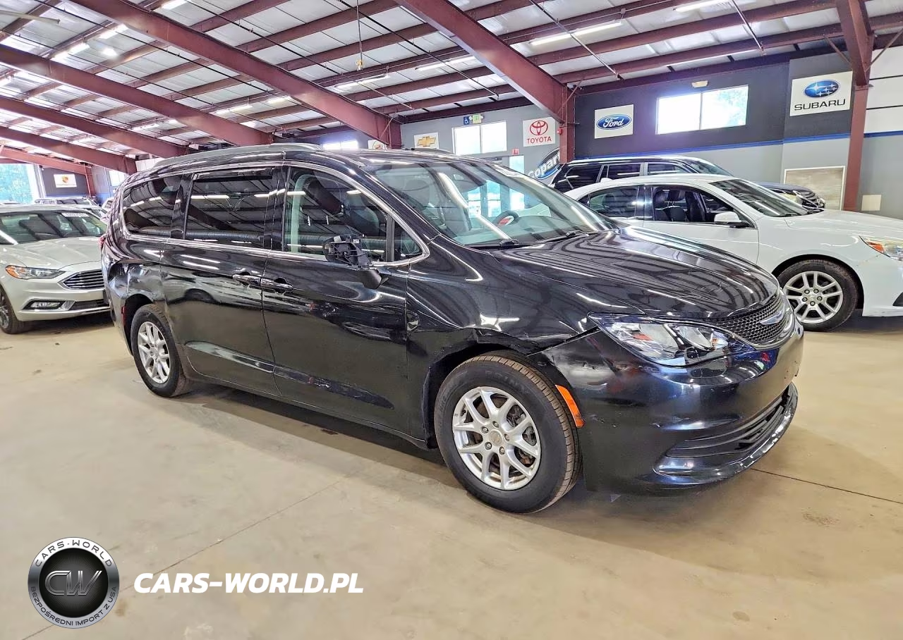 2020 Chrysler Voyager Lxi VIN:2C4RC1DG1LR172477 - 4